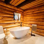 Saarelux Riverise Holiday park Moraste