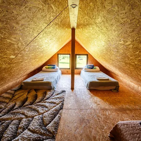 Saarelux Riverise Kompleks wypoczynkowy Moraste