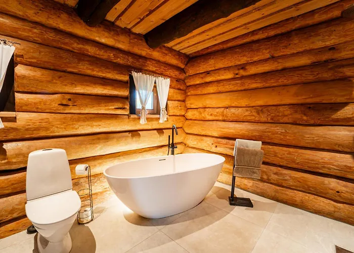 Saarelux Riverise Holiday park Moraste